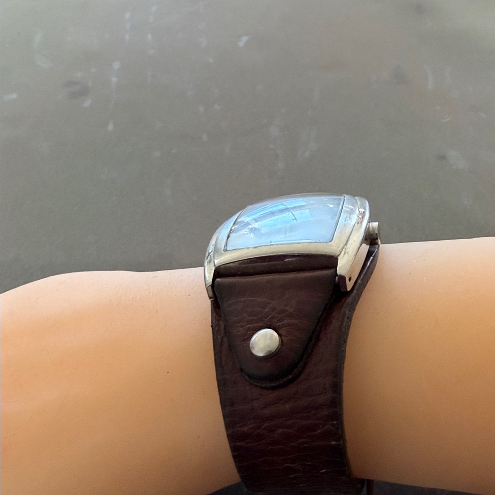 Fossil Silver Case Watch With Brown Leather Band - image 6